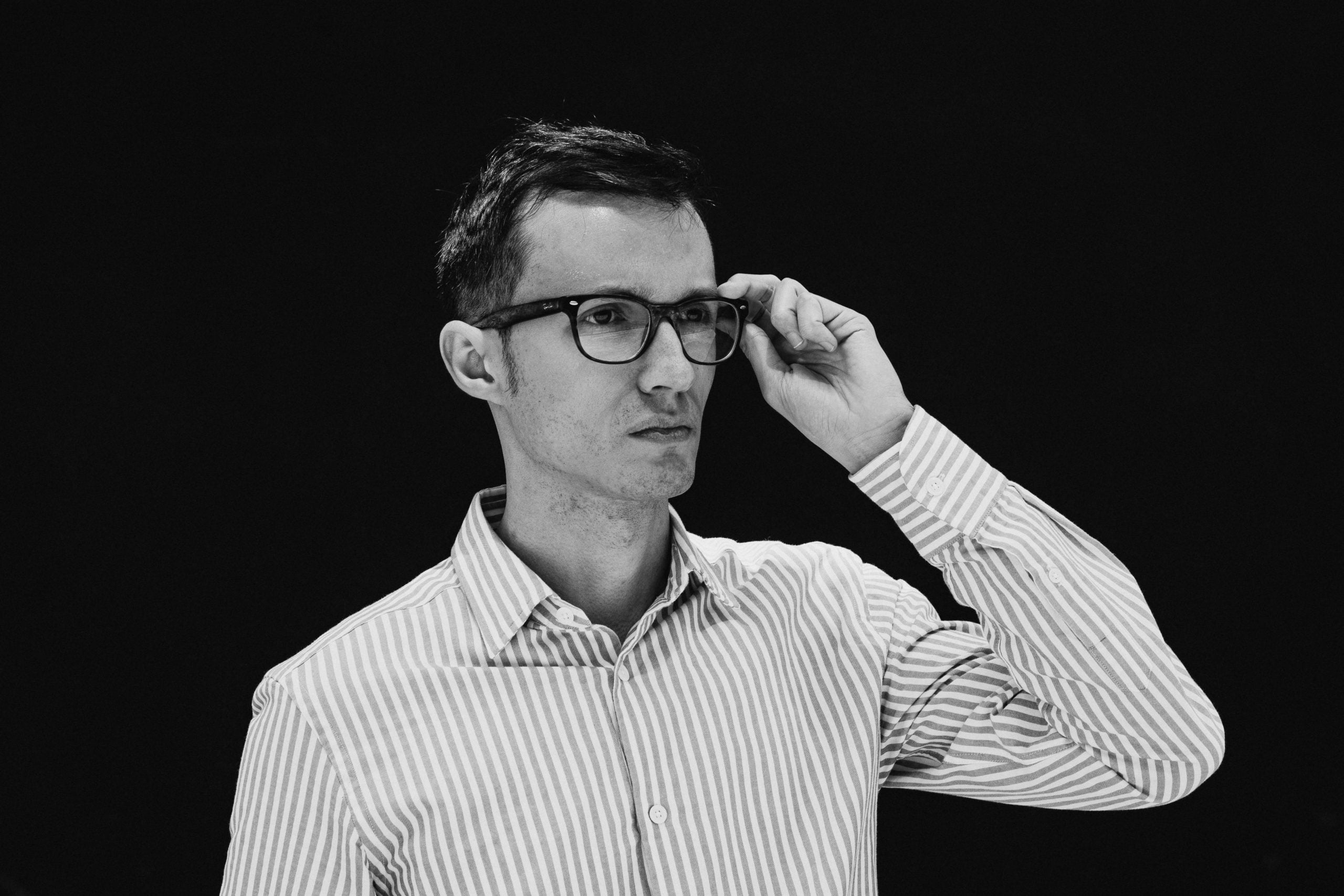Lucian Grofsorean headshot