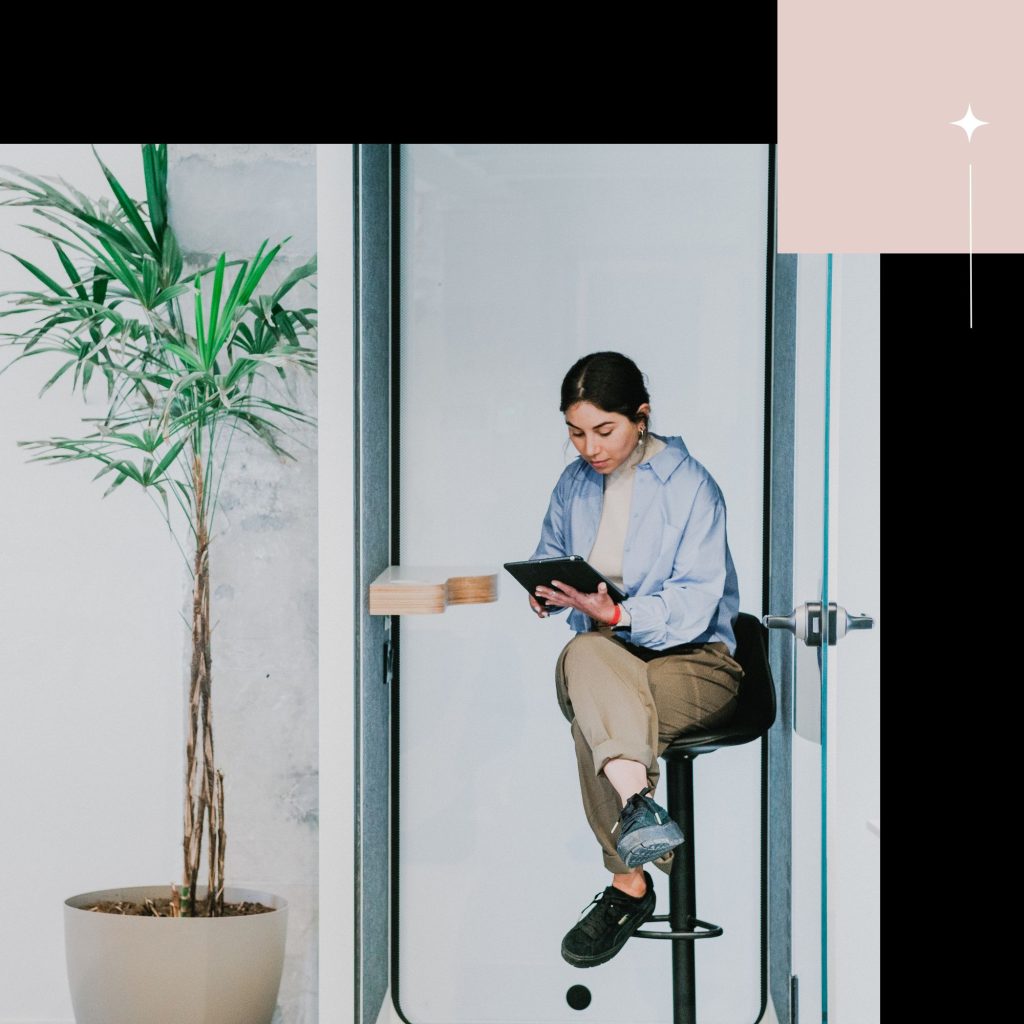 Why Freelance Designers Struggle to Grow - Podcast Cover
