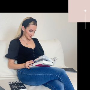 Designer working only 4h a week